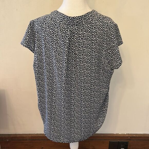 Halogen Navy blue and White Relaxed Boxy Short Sleeve Blouse Size 1 EUC - Picture 7 of 9